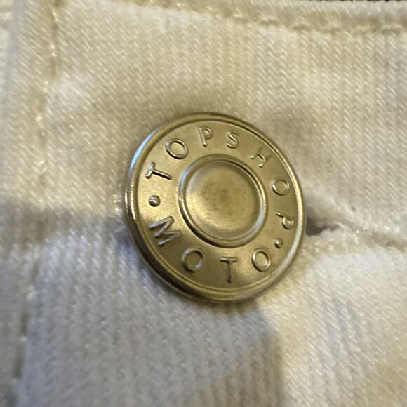 TopShop Moto-Mom Denim Shorts-Raw Hem-White-Size US 6/UK 10 - Picture 7 of 12